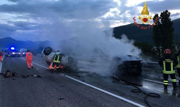 Tre morti in scontro tra auto in Umbria, anche 55enne calabrese