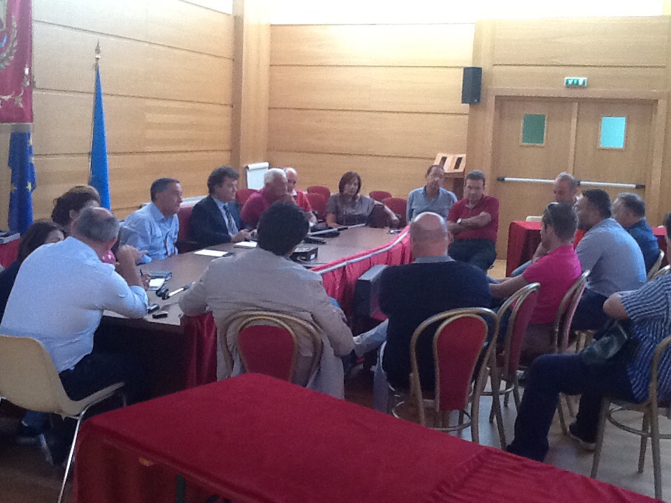 Lamezia: Incontro con commercianti al Comune per rivitalizzare centro