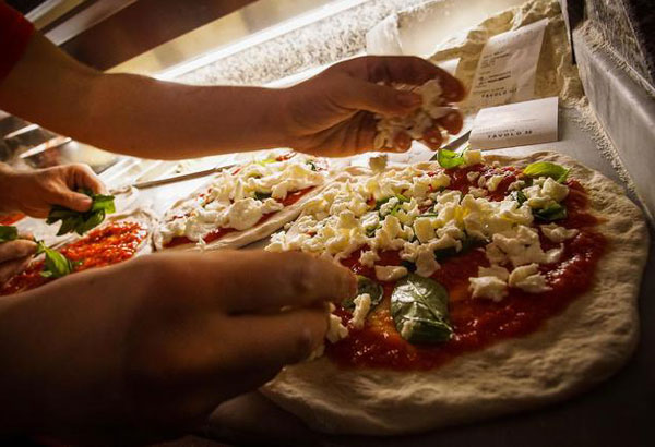 Pizza, secondo Cna è un business miliardario: in Calabria un'attività ogni 285 abitanti
