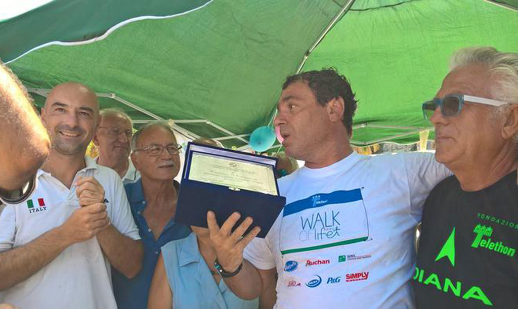 Autismo, da Stromboli a Tropea a nuoto per sostenere ricerca