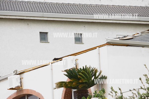 Calabria: Forti raffiche di vento, disagi sulla statale 18