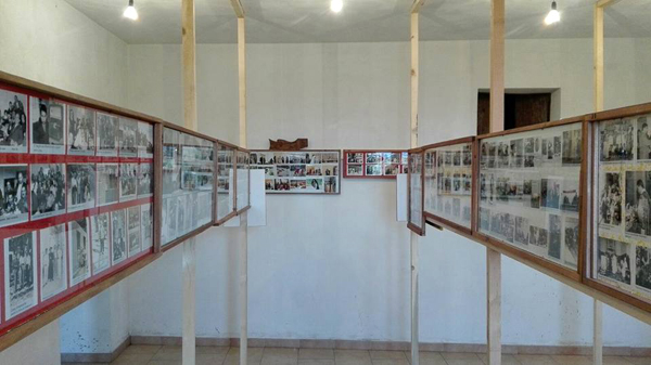 Riapre fototeca comunale a San Pietro Apostolo
