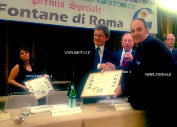 Lamezia: Francesco Mastroianni ha ricevuto il Premio “Fontane di Roma”
