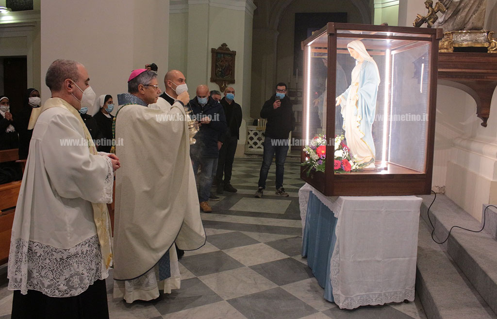 Lamezia, tappa in Cattedrale per l’effigie della Madonna della Medaglietta Miracolosa