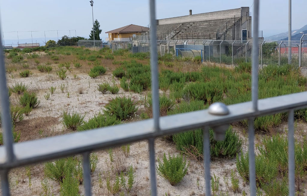 Presidente associazione Uniti per Fronti e Lamezia ricevuto dal Comune su questione campo sportivo