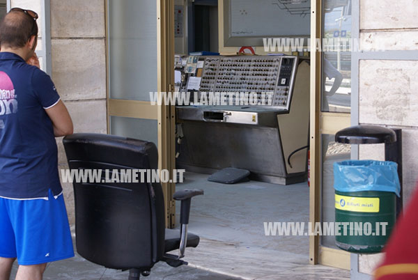 fulmine_stazione_vigili2.jpg