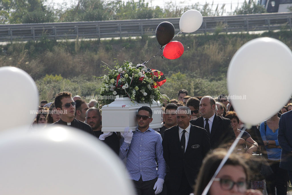 funerali-finiti-vittime-maltempo_MG_8563.jpg