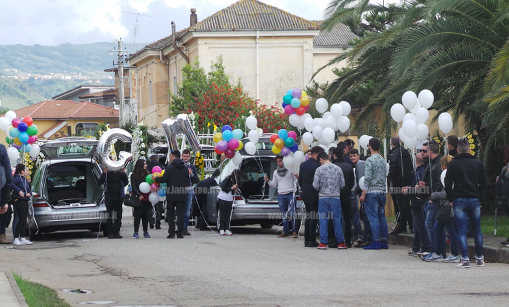 funerali-giovani-San-pietro-lametino_6.jpg