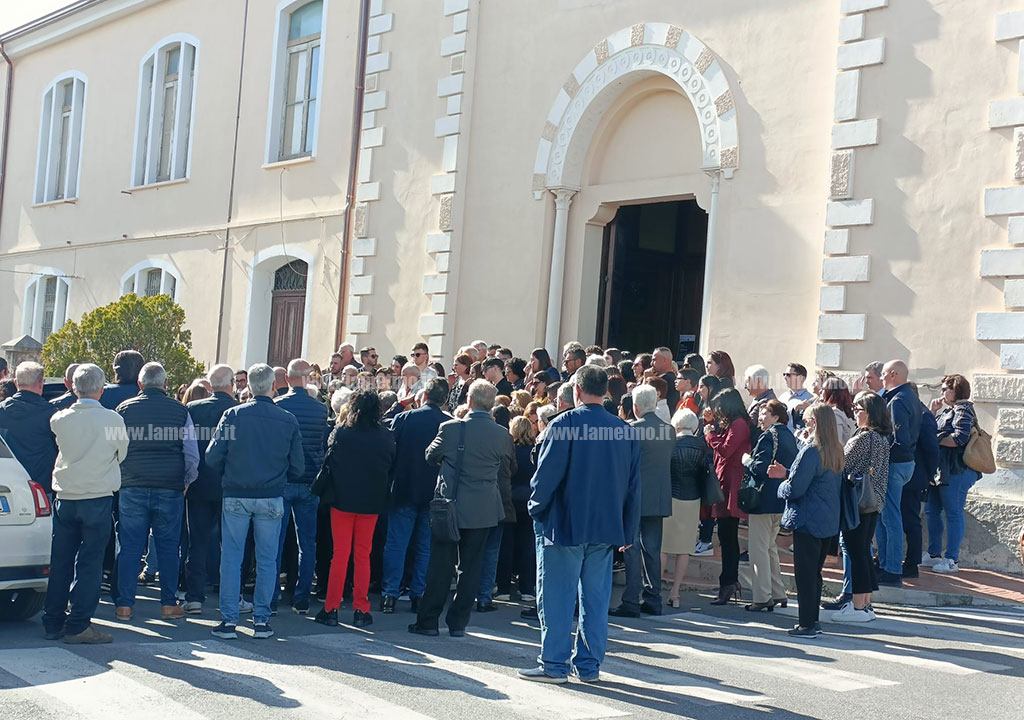 funerali0.011_d6600.jpg