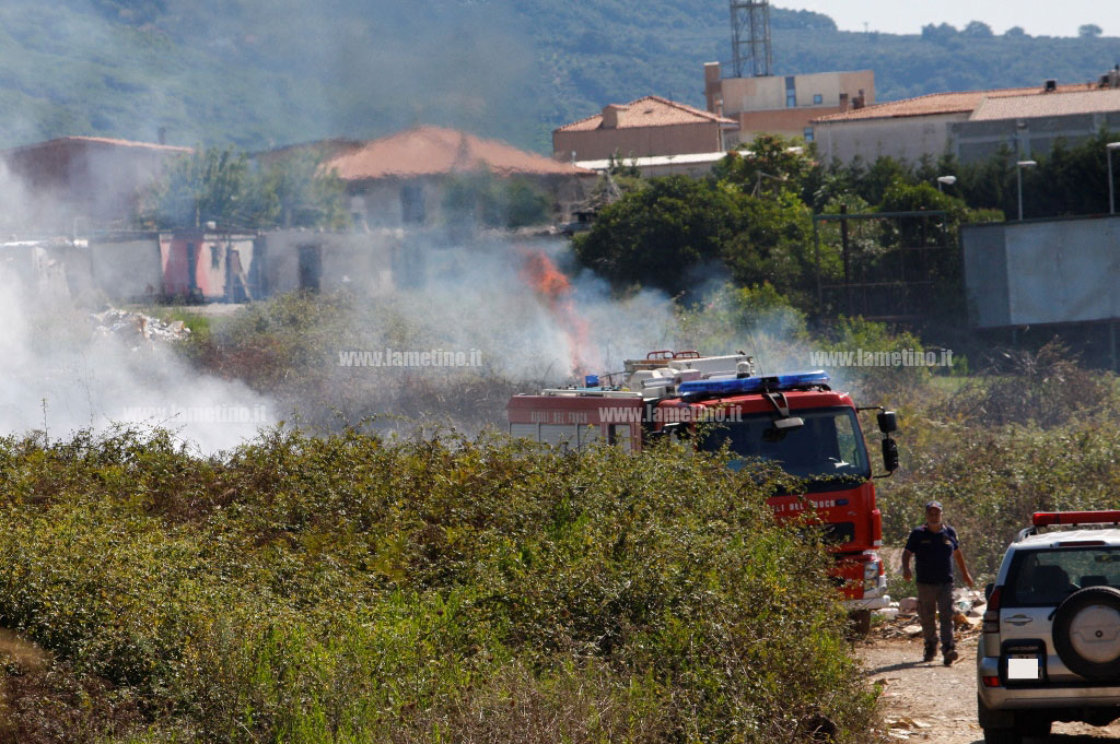 fuoco-zingari-lamezia-2.jpg