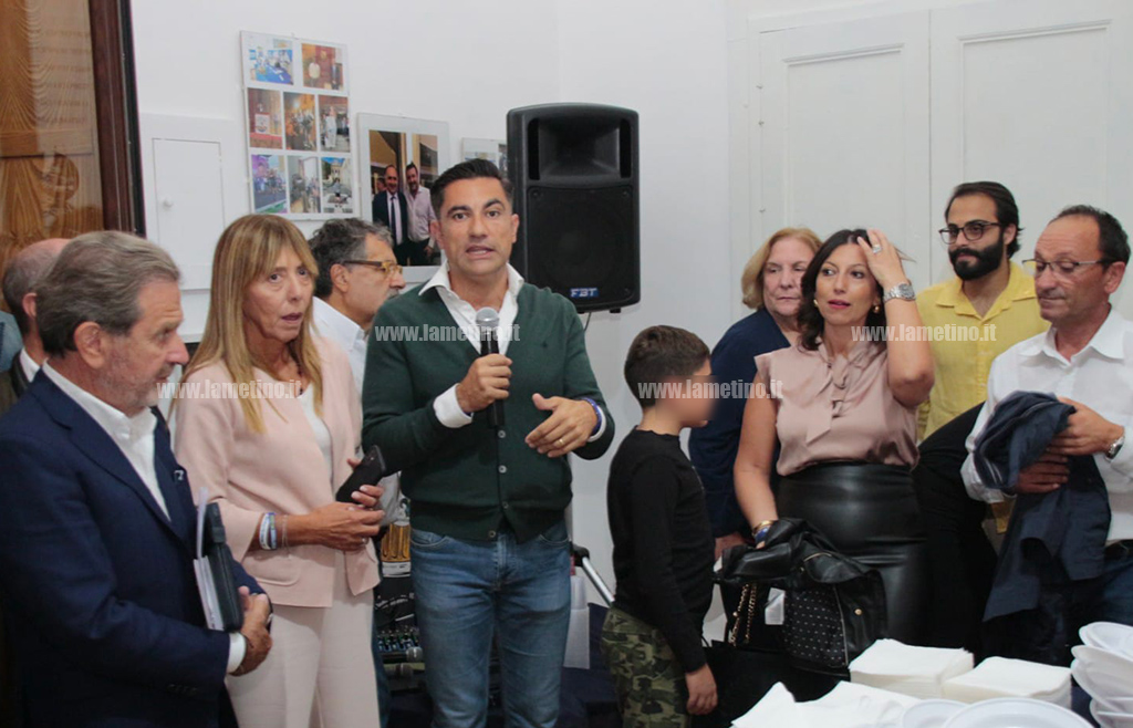 Lamezia, Furgiuele festeggia elezione: “Reddito di cittadinanza da rivedere, strumento abusato dal M5S”