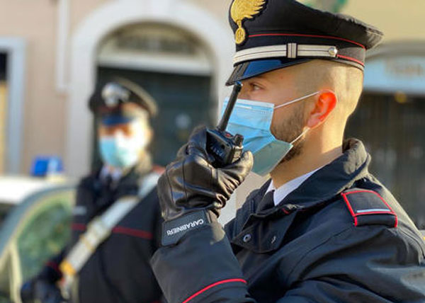 Sgominata la banda dei furti in negozi e sportelli automatici, 19 ordinanze tra Puglia e Calabria