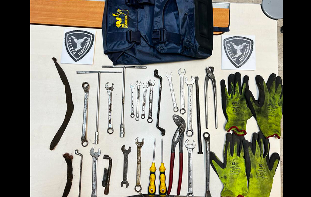 Sorpresi a rubare rame nello scalo merci di Villa San Giovanni Bolano, tre arresti