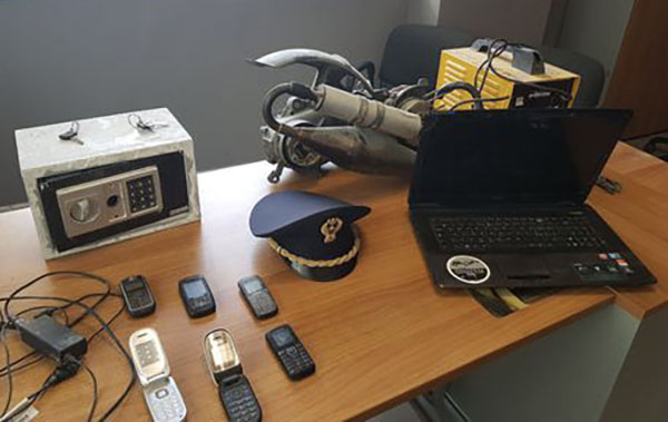 Furto in un negozio a Crotone, arrestati i responsabili