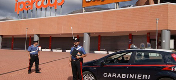Calabria: Percorre 400 chilometri per rubare tre computer, arrestato