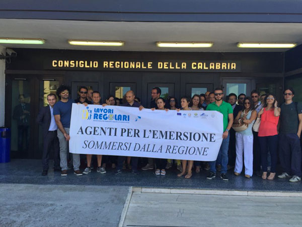 Agenti per l’emersione lanciano petizione per fermare fuga di cervelli dalla Calabria