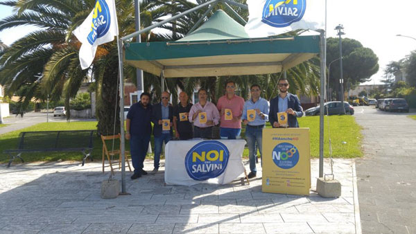 Lamezia: ‘Noi con Salvini’ in piazza per il No al referendum, il 5 novembre incontro con senatore Calderoli 