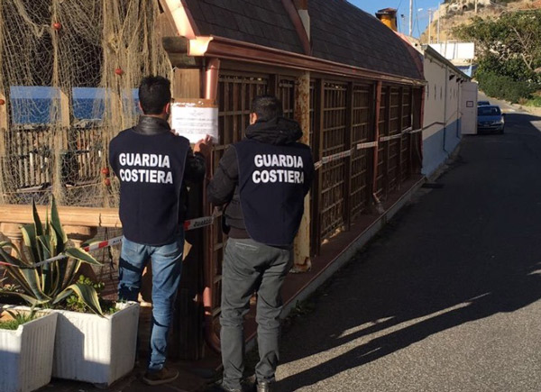 Guardia costiera sequestra fabbricato su demanio marittimo a Pizzo