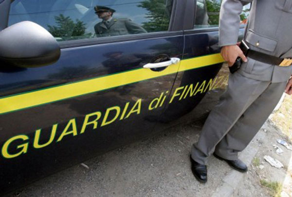 Acquisto sede Aterp Vibo Valentia con fondi ex Gescal: sequestro beni per 800 mila euro, 16 indagati 