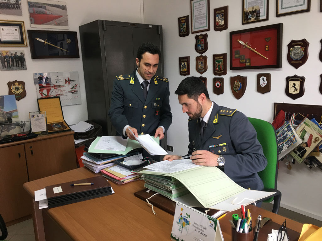 Assunzioni fantasma, 311 denunciati nel cosentino 