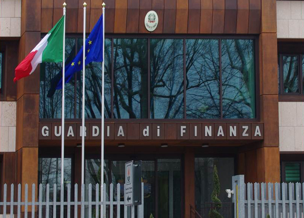 GdF, cinque misure cautelari per estorsione nel veronese e in Calabria