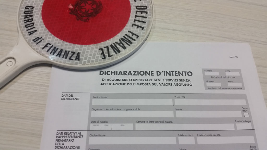 GdF Cosenza scopre frode fiscale per 2,5 milioni attraverso società intestata a persona inesistente