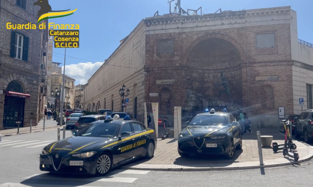 'Ndrangheta, sequestro beni a persona vicina a clan di Cosenza per oltre 1,2 milioni euro