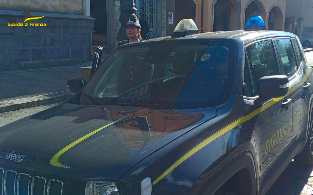 Sala scommesse abusiva in circolo ricreativo nel Vibonese, sequestrata