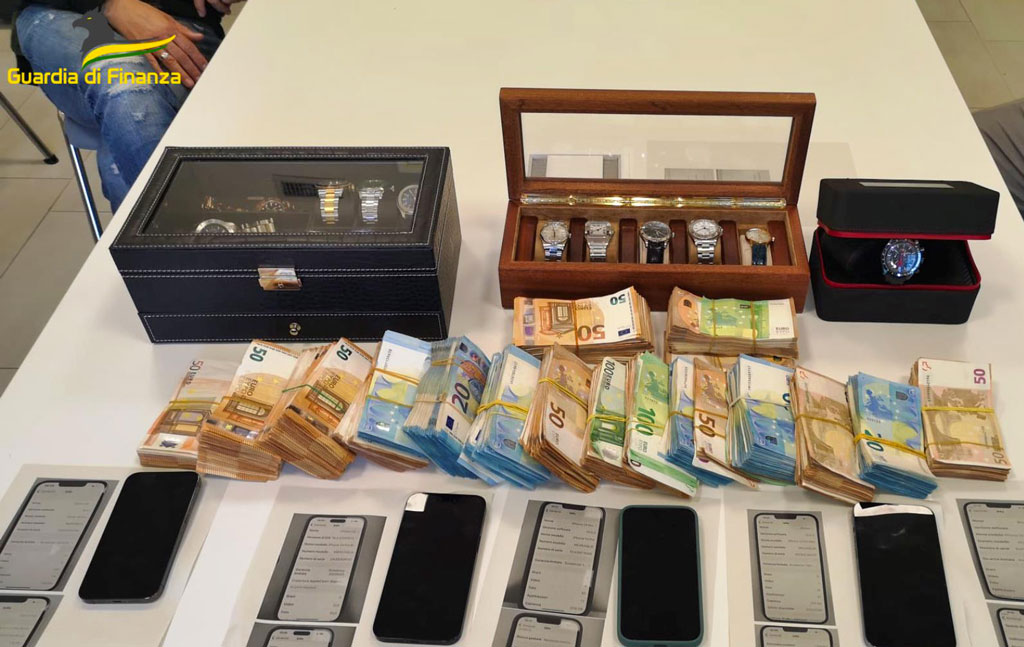 'Ndrangheta, 23 misure cautelari e sequestro di 30 milioni tra Emilia Romagna e Calabria - VIDEO