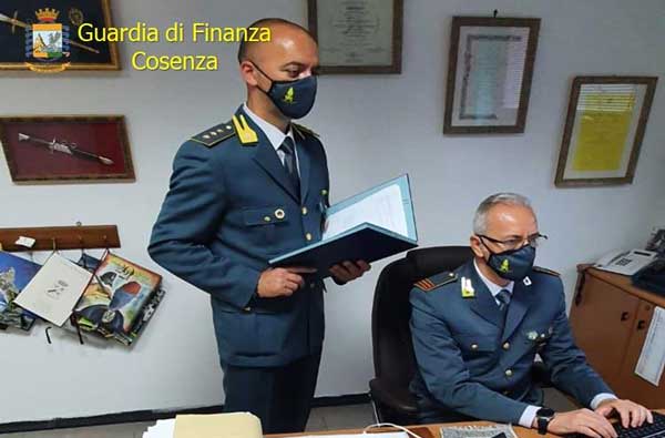 Buoni spesa covid senza averne diritto, Gdf Cosenza individua 110 "furbetti" tra Acri e Cariati
