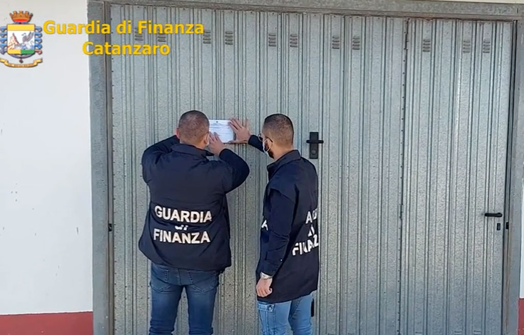 ‘Ndrangheta, sequestrati beni per oltre 1 milione e 200mila euro ad appartenenti cosca Trapasso di Cutro