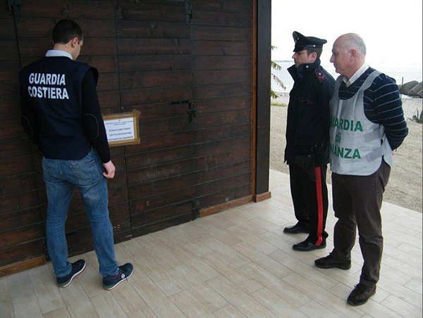 Stabilimento balneare sequestrato per abusivismo a Gallico di Reggio