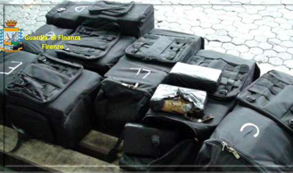 gdf-firenze-arresti-calabria-droga-operazione-febb-2015-3.jpg