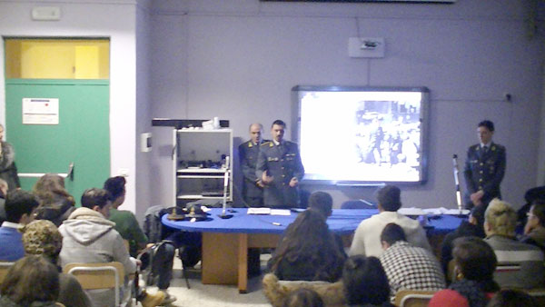 Calabria: Guardia di Finanza in scuole Cosenza per educazione legalità economica