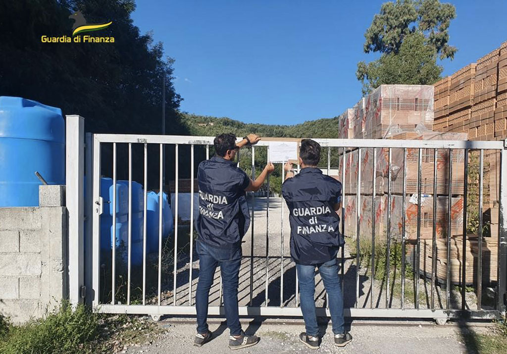 gdf-lamezia-sequestro-4_d22d3.jpg