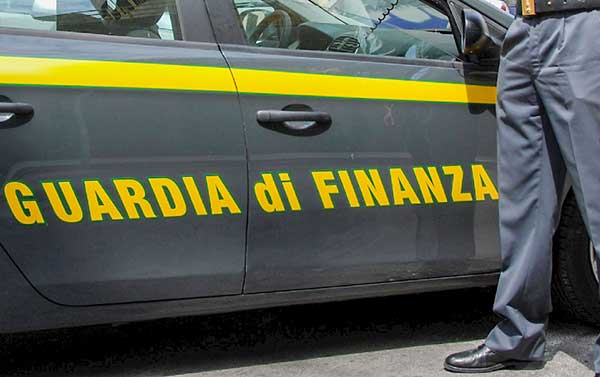 Traffico illecito di carburante, smantellata organizzazione criminale operante anche in Calabria