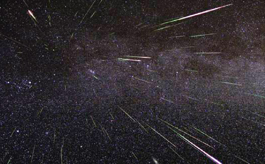 Pioggia di stelle con le Geminidi: lo spettacolo astronomico dell’anno arriva questa notte