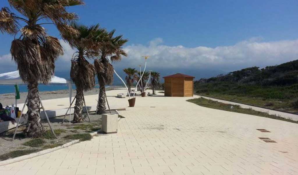 Lamezia, Comitato Ginepri: "Rubata meridiana in rame su lungomare, condanniamo apertamente l'episodio"