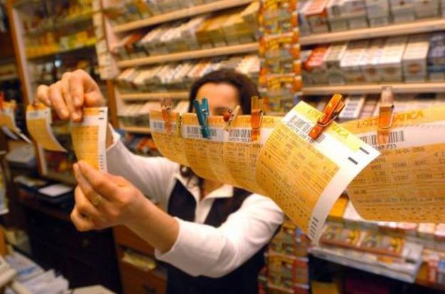 Lotto: a Reggio Calabria vinti 625 mila euro con una giocata da 5 
