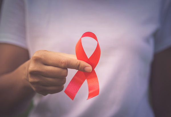 Giornata mondiale contro l’Aids, a Lamezia incontro sulla prevenzione con gli studenti