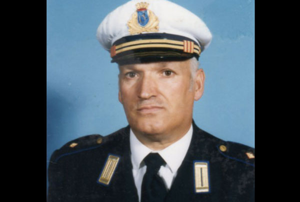 Morto Gianni Nicastri, comandante della Polizia Municipale di Falerna per 40 anni: il ricordo di Armido Cario