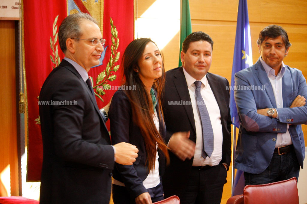 giunta-mascaro-lamezia-2015-2.jpg