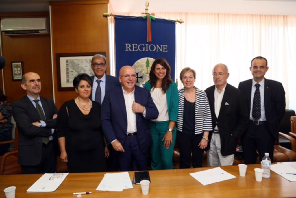 giunta-presentazione-catanzaro-2015.jpg