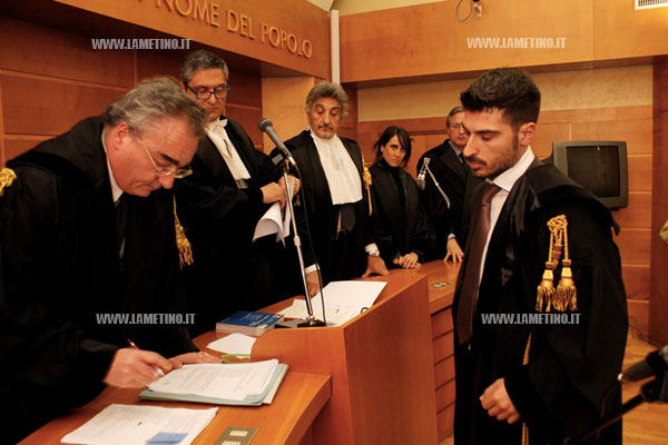 Lamezia: i nuovi avvocati giurano davanti al consiglio dell’Ordine - il