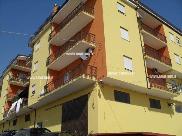 gizzeria_edificioabusivo