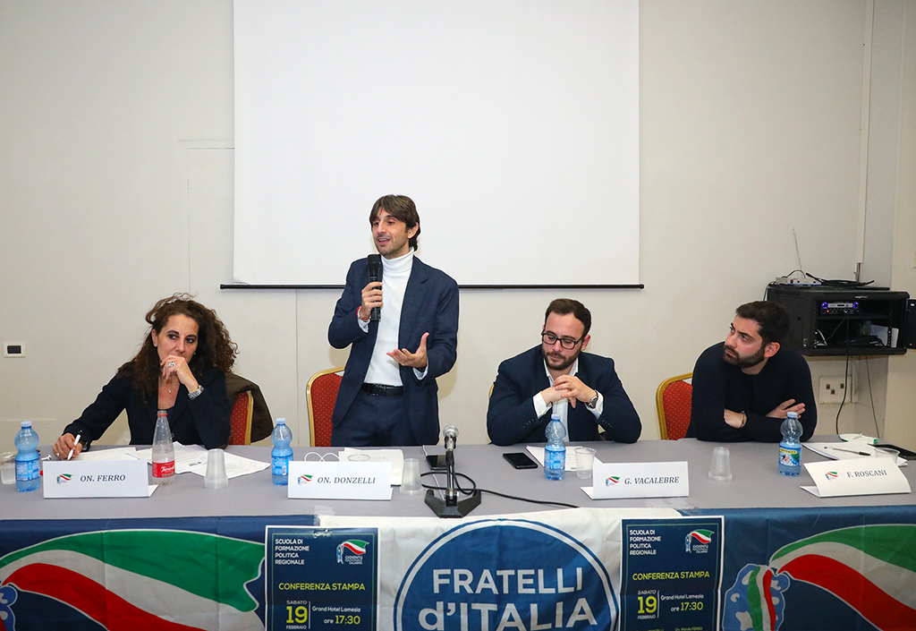 Lamezia, presentata la prima scuola politica regionale di Gioventù nazionale - Fratelli d'Italia 