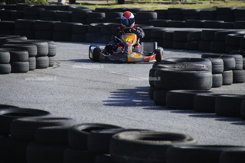 go-kart0d139cabd05_ab8f4.jpg