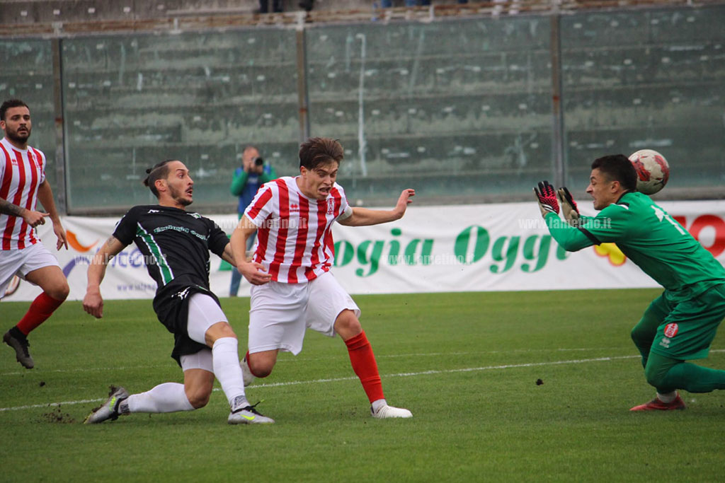 Eccellenza, Percia Montani e Catania regalano i tre punti alla Vigor: 2-0 al Rende