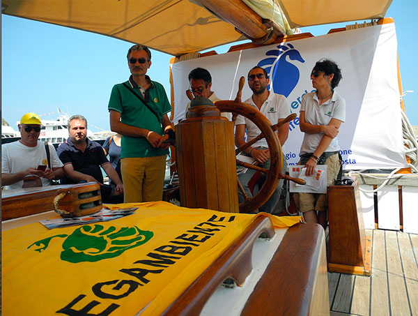 Goletta Verde, mare fortemente inquinato a Lamezia