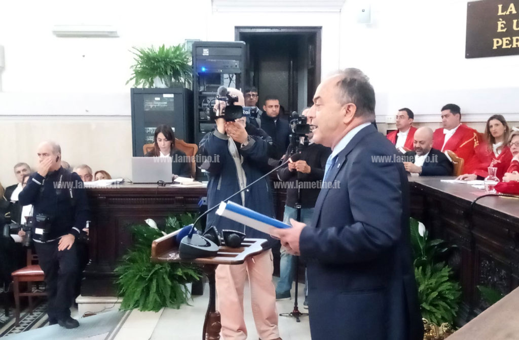 A Catanzaro inaugurazione anno giudiziario, dai moniti di Introcaso contro il populismo giudiziario all'invito di Gratteri: "Inondateci di denunce"